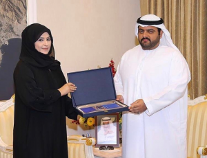 ولي عهد الفجيرة يهنئ المهندسة مها الصريدي بحصولها على شهادة الماجستير