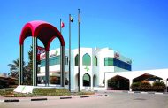 «صحة دبي» تحذر المواطنين من مخاطر عمليات التجميل في الخارج