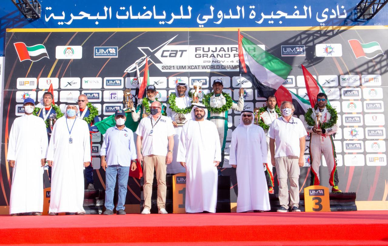 محمد الشرقي يتوج الفائزين في بطولة العالم للزوارق السريعة وجائزة الفجيرة الكبرى ويشيد بنتائجها