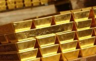الذهب ينخفض مع ارتفاع الدولار