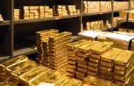 الذهب يربح أكثر من 7 دولارات في المعاملات الفورية