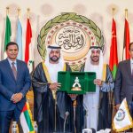 محمد الشرقي يلتقي رئيس البرلمان العربي ويشيد بجهود البرلمان في دعم التنمية الشاملة عربيًا