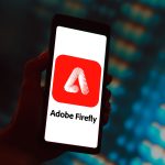 “أدوبي” تطلق تطبيق الذكاء الاصطناعي ”Firefly” رسميا لأندرويد و”iOS”