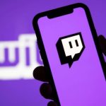 «تويتش» تنافس «تيك توك» و«يوتيوب» بالفيديو العمودي
