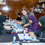 “الفجيرة للثقافة والإعلام” تنظم ورشة “الخيوط التجريدية”