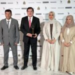 بلدية الفجيرة تحصد جائزة “سيلفر ستيف” العالمية عن مشروع إنارة الطرق