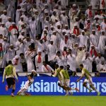 «الأبيض» يهزم عمان 2-1 ويقترب من «حلم الوطن»