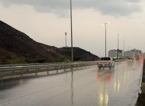 هطول أمطار متفرقة على إمارة الفجيرة