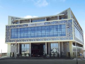 “الموارد البشرية والتوطين”: زيادة الحد الأدنى لرواتب المواطنين العاملين في القطاع الخاص إلى 6 آلاف درهم شهرياً