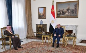 الرئيس المصري يستقبل وزير خارجية السعودية
