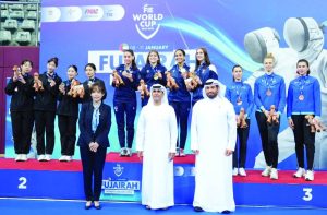 أمريكا وسويسرا تحصدان ذهبيتي الفرق في كأس العالم لسلاح الإيبيه بالفجيرة