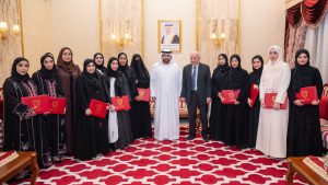 محمد الشرقي يستقبل حملة الشهادات العليا ويؤكد أهمية الاستثمار في الكفاءات الوطنية