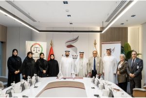 جامعة الفجيرة وجمعية الإمارات للمحامين تتعاونان لتأهيل الكفاءات القانونية