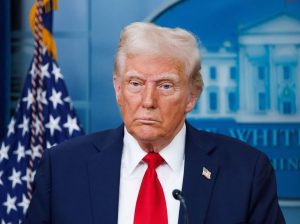 ترامب يعلن تمديد وقف إطلاق النار في لبنان ثلاثة أسابيع