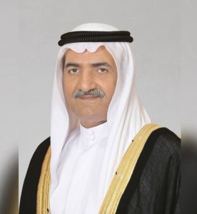 حمد الشرقي يؤدي صلاة عيد الأضحى المبارك في جامع الشيخ زايد بالفجيرة