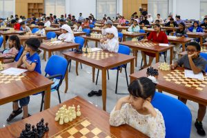 انطلاق بطولة الفجيرة الدولية الأولى لحل مسائل الشطرنج الخاطف بمشاركة 130 لاعباً من 13 دولة