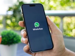 “واتساب” يوقف دعمه لأنظمة “iOS” القديمة نهاية نوفمبر المقبل