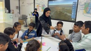 أكثر من 110 زائرين يطلعون على مختبر الابتكار التعديني في الفجيرة