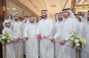 عبدالله الشرقي يفتتح معرض القيظ للمنتجات الزراعية والعسل 2026 في دبا الفجيرة