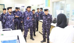 القائد العام يزور المختبر الجنائي بشرطة الفجيرة ويشيد بالكفاءات الوطنية والتقنيات الحديثة