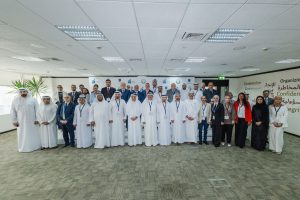 بلدية دبا تشارك في مؤتمر “التمويل والتجارة الدولية في ظل الحمائية الجديدة”
