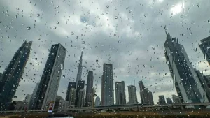 الإمارات.. استمرار الأمطار اليوم وعلى مدى 5 أيام مقبلة